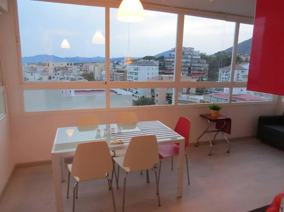 Calido Apartamento Con Vistas Espectaculares Marbella