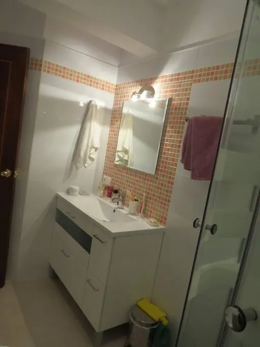 Calido Apartamento Con Vistas Espectaculares Marbella Spain